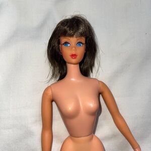 VTG 1970 Mattel Barbie #1116 Dramatic New Living Brunette Hair TNT Doll Taiwan